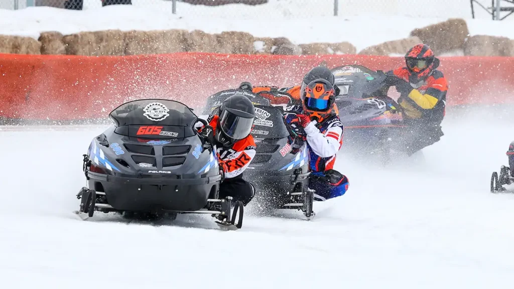 Snowmobiles Racing